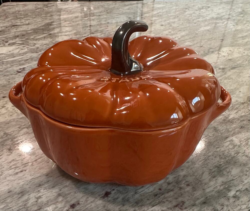 Staub Petite Ceramic Pumpkin Cocotte 0.5 Qt Burnt Orange – Seasonal Bakeware